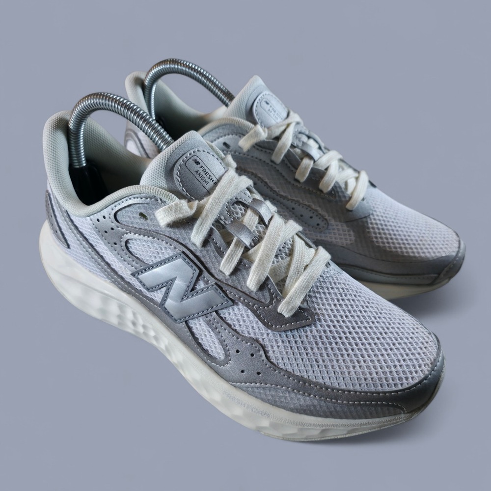 New Balance Fresh Foam Arishi v4 Tiralux Women's‎ White Silver Shoes Size 9 B
